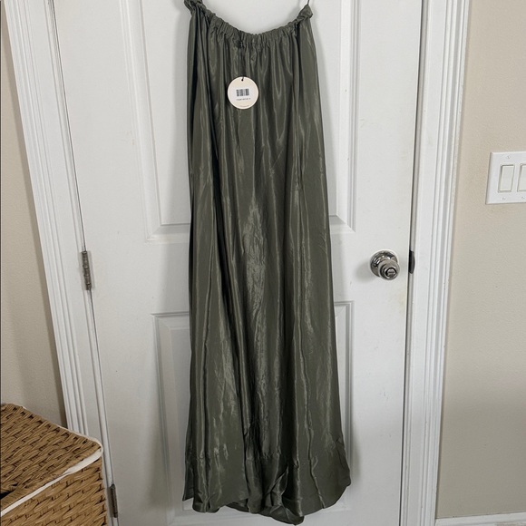 VRG GRL Olive Green Strapless Maxi Dress size small - Picture 4 of 7